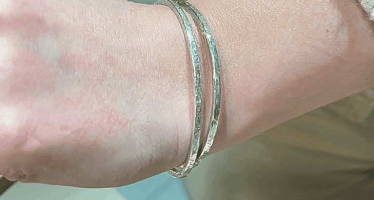 תמונה מהסטודיו של Jewelry Room TLV, סדנאות צורפות ביפו